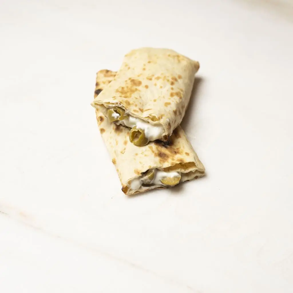 Labneh and Olives Tandoor Bread